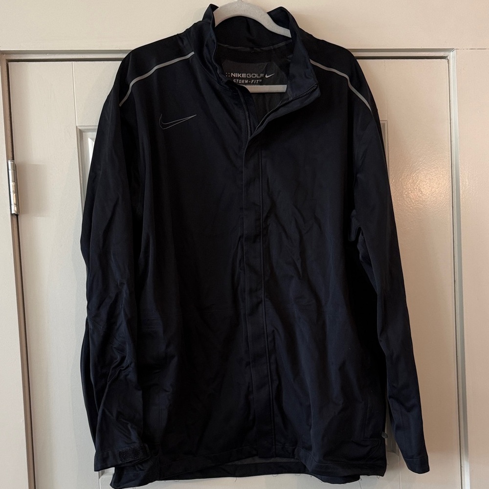 Nike Men's Black Windbreaker Jacket